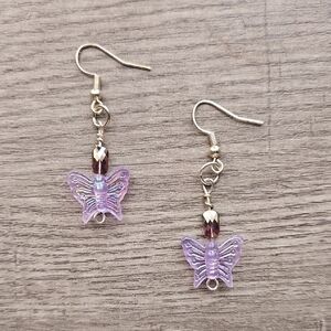 Pigness & Company Elegant Lavender Butterfly Earrings